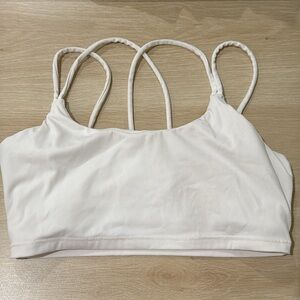 W337 - CURVE ESSENTIAL SPORTS BRA